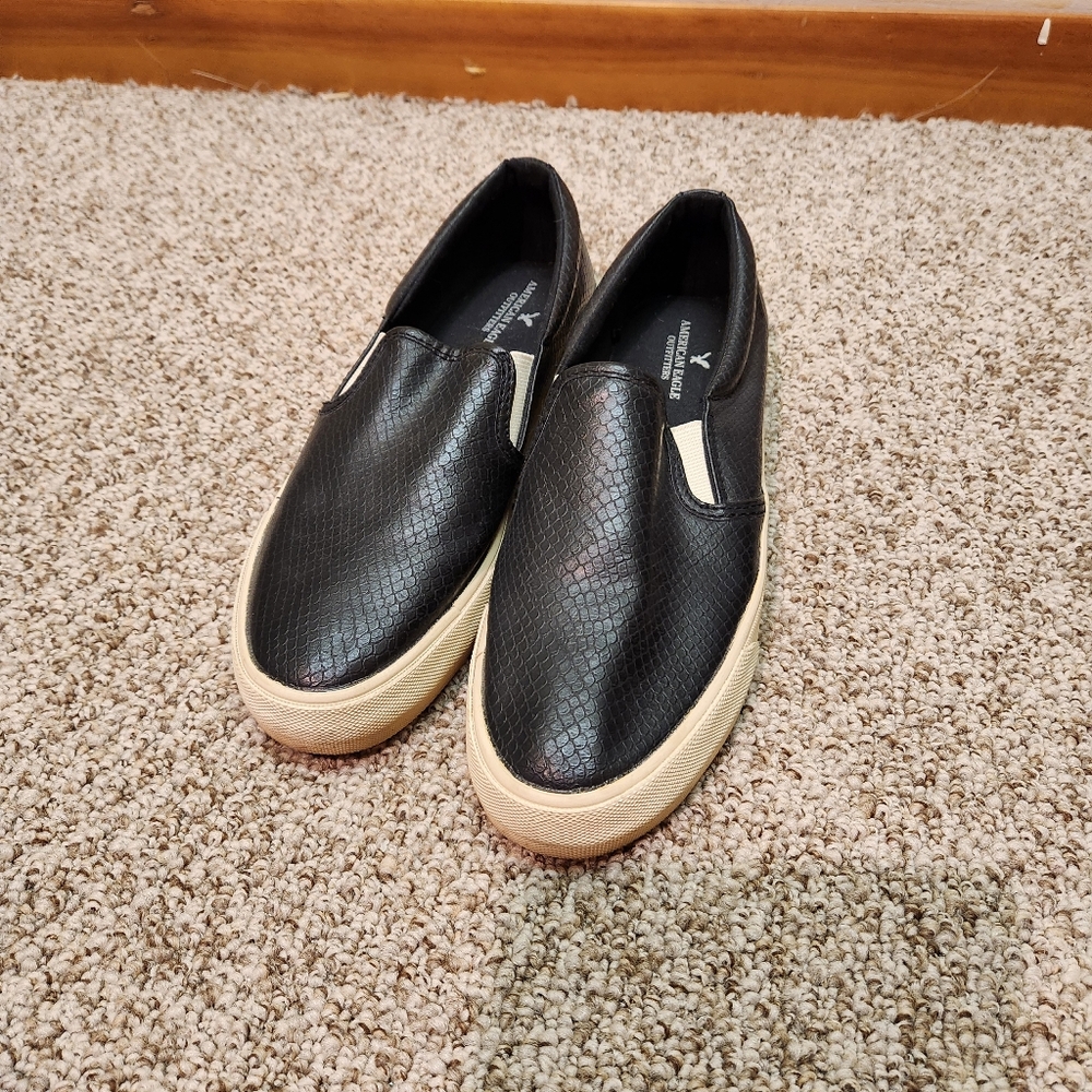 American Eagle women's shoes in size 9